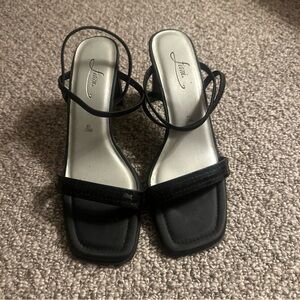 FIONI Black Strappy Heels